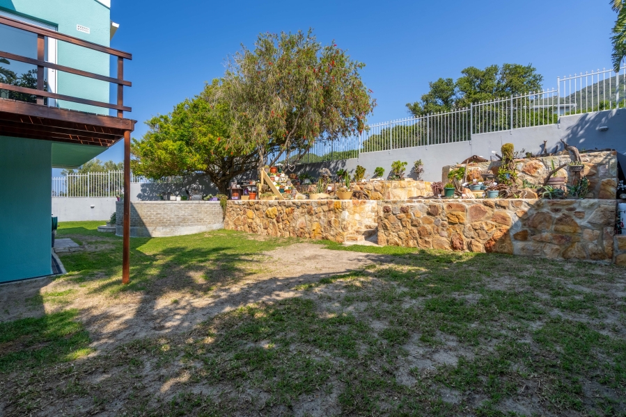 4 Bedroom Property for Sale in Northshore Western Cape